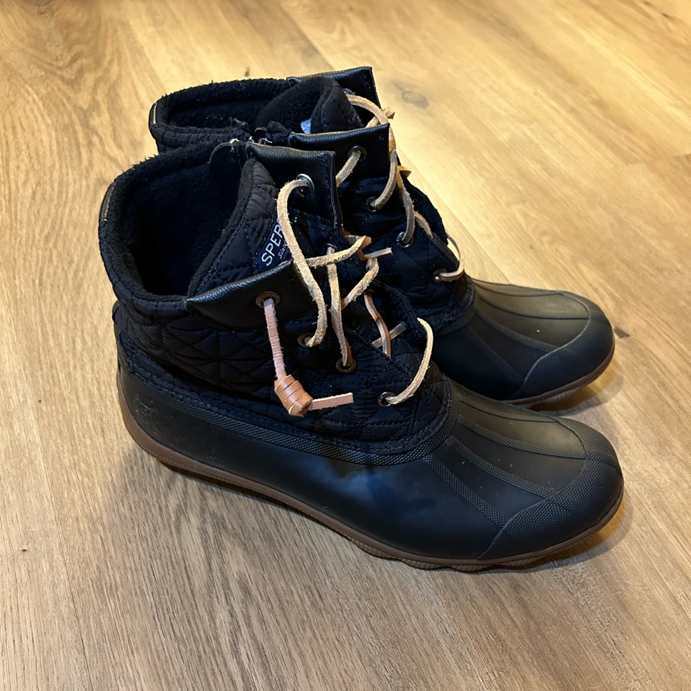 Women’s Black Sperry Saltwater Duck Boot size 10 - Picture 1 of 4